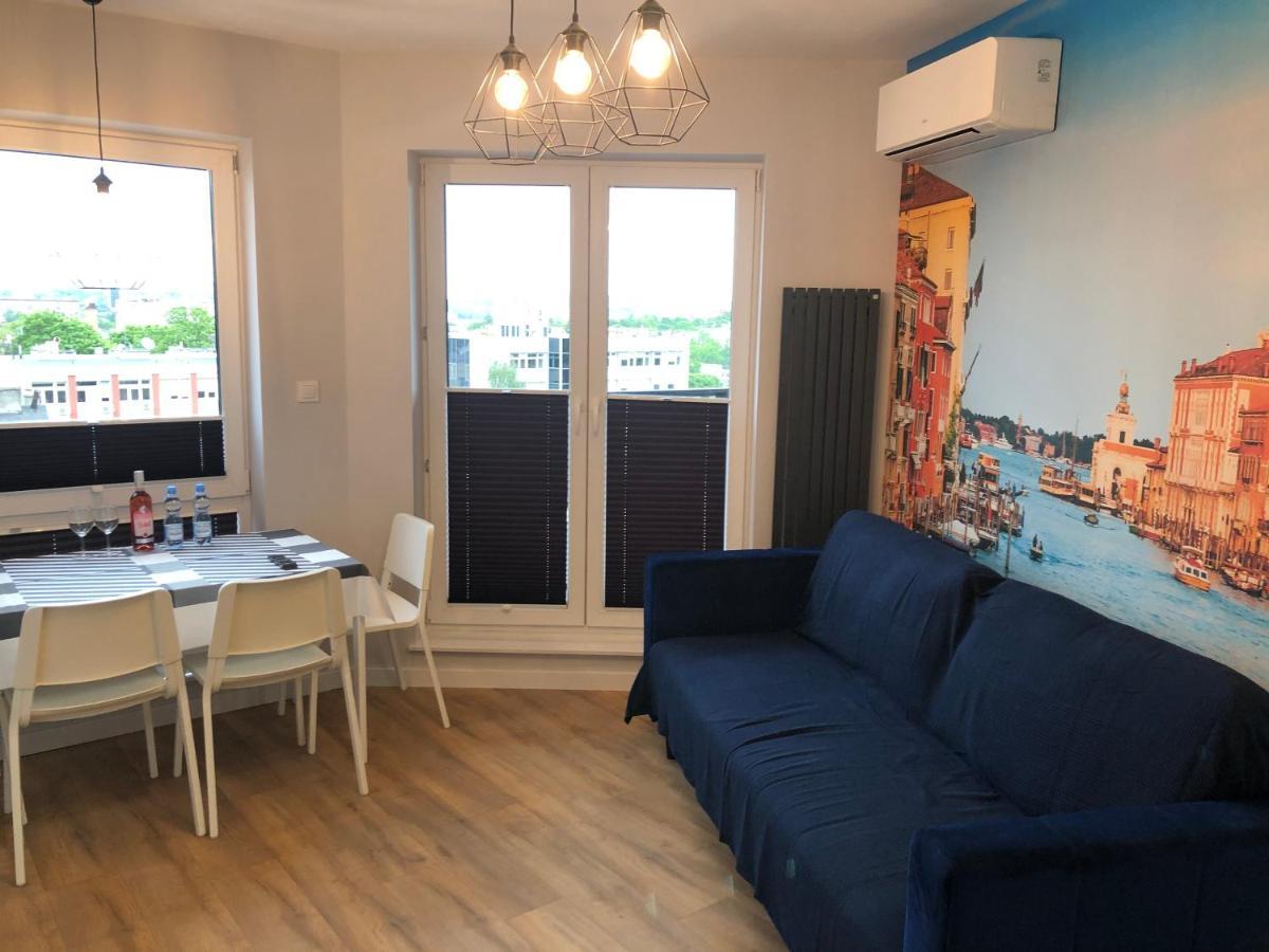 Klimatyzowany Apartament Wenecja Z Garazem Podziemnym كيلتشي المظهر الخارجي الصورة